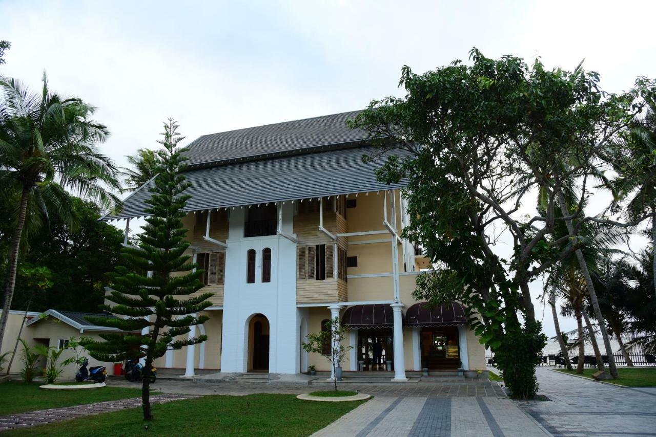 Hotel Leaf On Lagoon Katunayaka Dış mekan fotoğraf